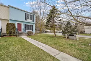 2 Riverwoods Ct, , RI 02916 - Photo 3