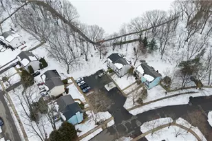 2 Riverwoods Ct, , RI 02916 - Photo 7