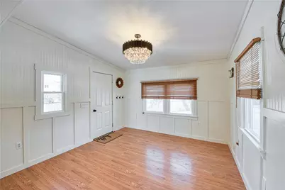 88 Pawtucket Avenue, East Providence, RI 02916 - Photo 9