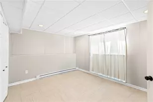 132 Palmer Ave, Warwick, RI 02889 - Photo 23