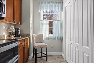 315 Old River Rd, Lincoln, RI 02838 - Photo 11