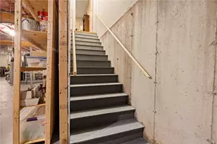 315 Old River Rd, Lincoln, RI 02838 - Photo 39