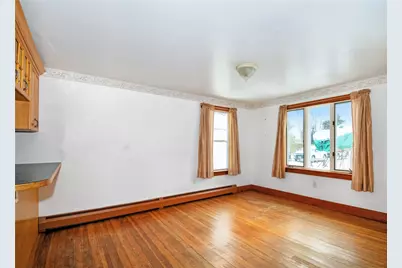 29 Forest Road, Bristol, RI 02809 - Photo 7