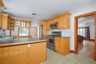 29 Forest Rd, Bristol, RI 02809 - Photo 13
