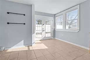 202 Phillips St, Woonsocket, RI 02895 - Photo 7