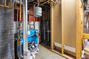 202 Phillips St, Woonsocket, RI 02895 - Photo 21