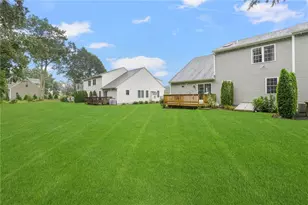 109 Fox Hollow Rd, North Kingstown, RI 02852 - Photo 7