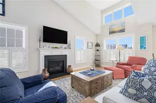 109 Fox Hollow Rd, North Kingstown, RI 02852 - Photo 15