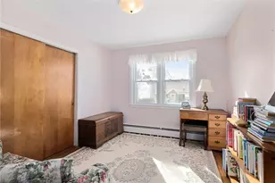 106 Wannamoisett Rd, East Providence, RI 02914 - Photo 27