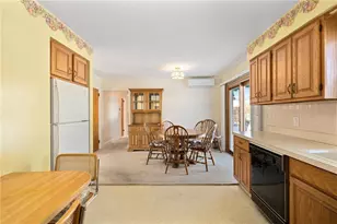 106 Wannamoisett Rd, East Providence, RI 02914 - Photo 21