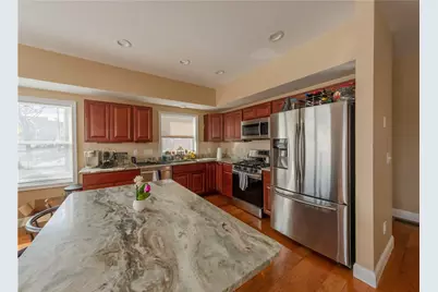 74 Pitman Street, Providence, RI 02906 - Photo 5