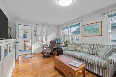 104 Howland Avenue, Jamestown, RI 02835 - Photo 13