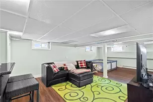 80 Twin Oak Dr, Warwick, RI 02889 - Photo 23