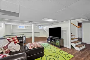 80 Twin Oak Dr, Warwick, RI 02889 - Photo 25