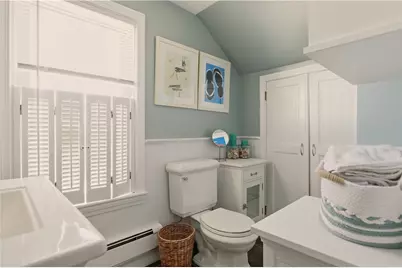 181 Center Avenue, Middletown, RI 02842 - Photo 7