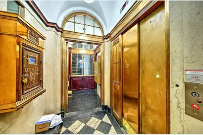 32 Custom House Street #201, Providence, RI 02903 - Photo 5