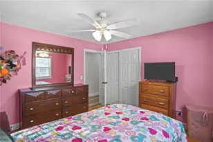 5 Deluca St, Johnston, RI 02919 - Photo 17