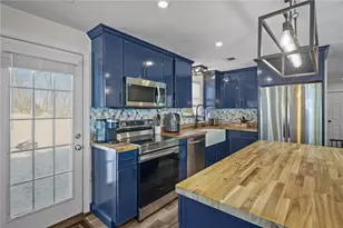 5 Deluca St, Johnston, RI 02919 - Photo 7