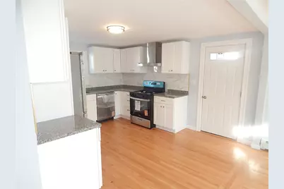 84 Farrell Street, Pawtucket, RI 02861 - Photo 5