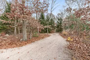 135 Ross Hill Rd, Charlestown, RI 02813 - Photo 5