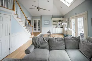 179 Schoolhouse Rd, Warren, RI 02885 - Photo 9
