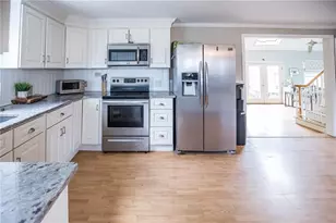 179 Schoolhouse Rd, Warren, RI 02885 - Photo 15