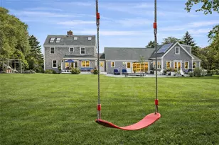 400 3rd Beach Rd, Middletown, RI 02842 - Photo 11