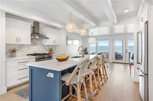 376 E Shore Rd, Jamestown, RI 02835 - Photo 11