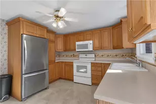 1 Little St, East Providence, RI 02916 - Photo 3