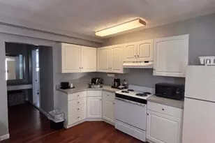 642 Boston Neck Rd, North Kingstown, RI 02852 - Photo 3