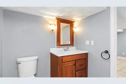 96 Moccasin Drive, Warwick, RI 02889 - Photo 37