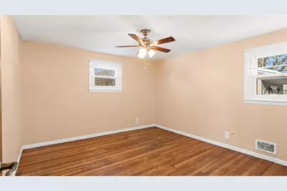 96 Moccasin Drive, Warwick, RI 02889 - Photo 21