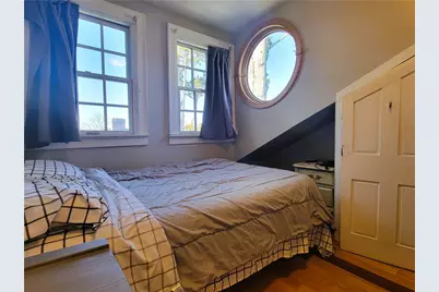 92 Pelham Street #3, Newport, RI 02840 - Photo 15