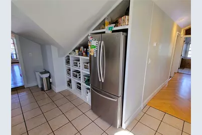 92 Pelham Street #3, Newport, RI 02840 - Photo 5