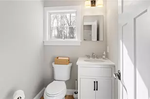 1241 Saugatucket Rd, Wakefield, RI 02879 - Photo 29