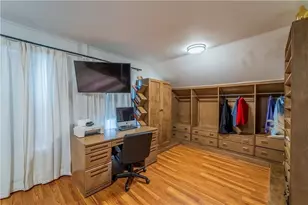 17 Beecher St, Pawtucket, RI 02860 - Photo 9