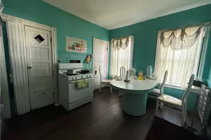 218 Hamilton St, Providence, RI 02907 - Photo 5