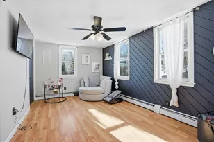 208 Simmonsville Ave, Johnston, RI 02919 - Photo 7