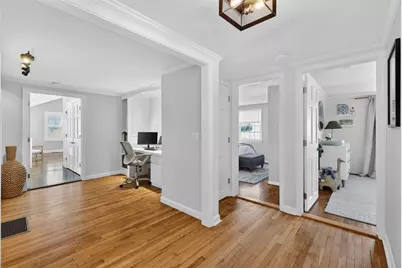 92 Locust Street, Portsmouth, RI 02871 - Photo 21