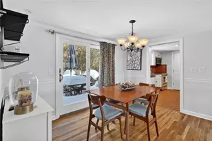 92 Locust St, Portsmouth, RI 02871 - Photo 11