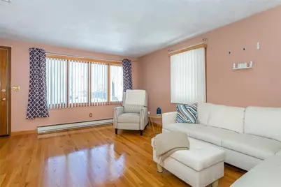 275 Columbus Avenue, Pawtucket, RI 02861 - Photo 3