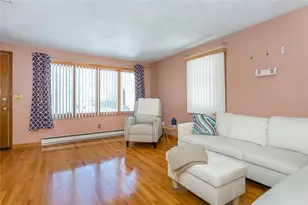 275 Columbus Ave, Pawtucket, RI 02861 - Photo 3