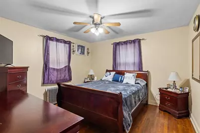 39 Clinton Street, Pawtucket, RI 02861 - Photo 3