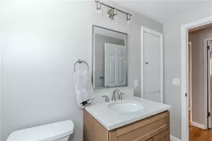 266 Vineyard Rd, Warwick, RI 02889 - Photo 15