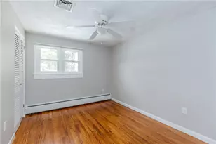 266 Vineyard Rd, Warwick, RI 02889 - Photo 17