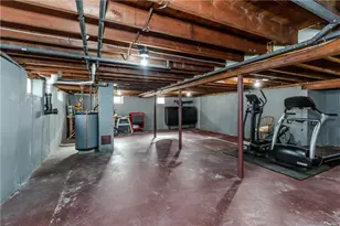 266 Vineyard Rd, Warwick, RI 02889 - Photo 25