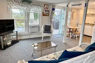 34 Ellery Ave, Middletown, RI 02842 - Photo 3