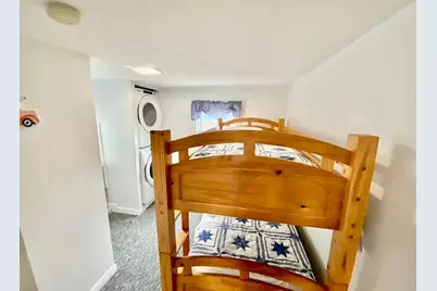 34 Ellery Avenue, Middletown, RI 02842 - Photo 13