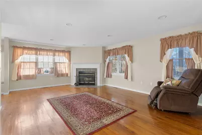 66 Christopher Street, South Kingstown, RI 02879 - Photo 5