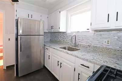 65 Friendship Street #2, Newport, RI 02840 - Photo 19